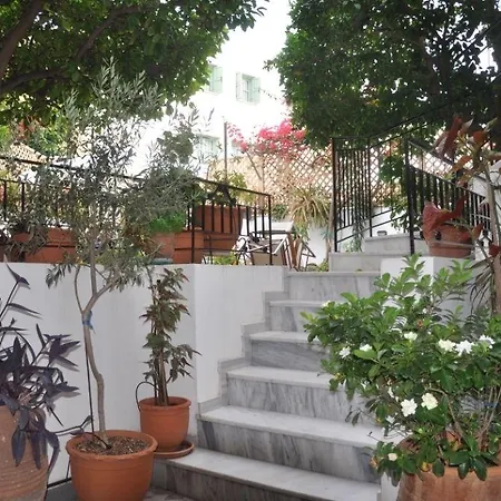 Castello Bed & Breakfast 2*